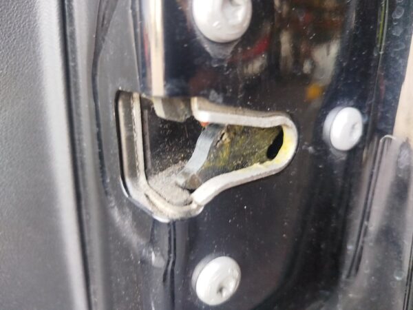 CERRADURA PUERTA DELANTERA DERECHA SAAB 9-3 FAMILIAR