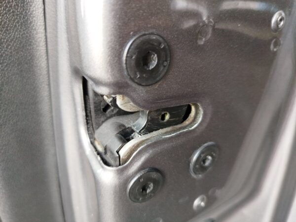 CERRADURA PUERTA DELANTERA DERECHA RENAULT FLUENCE