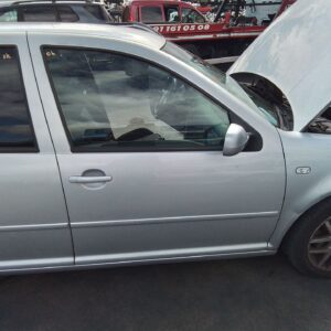 PUERTA DELANTERA DERECHA VOLKSWAGEN GOLF IV BERLINA (1J1)(10.1997)