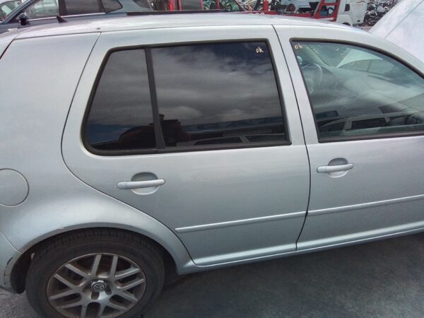 PUERTA TRASERA DERECHA VOLKSWAGEN GOLF IV BERLINA (1J1)(10.1997)