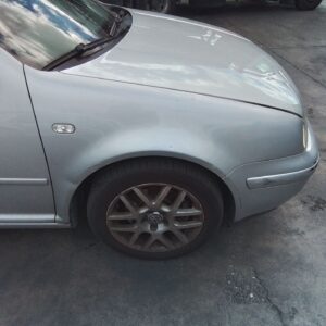 ALETA DELANTERA DERECHA VOLKSWAGEN GOLF IV BERLINA (1J1)(10.1997)