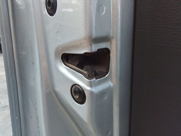 CERRADURA PUERTA DELANTERA IZQUIERDA VOLKSWAGEN GOLF IV BERLINA (1J1)(10.1997)