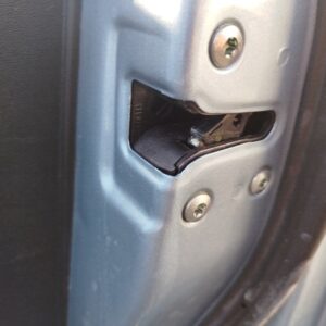 CERRADURA PUERTA DELANTERA DERECHA HYUNDAI I20 (PB)