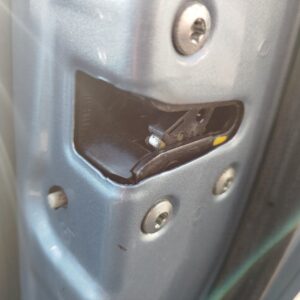 CERRADURA PUERTA TRASERA DERECHA HYUNDAI I20 (PB)