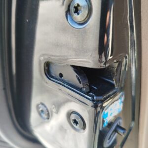 CERRADURA PUERTA TRASERA IZQUIERDA KIA SPORTAGE (KM)