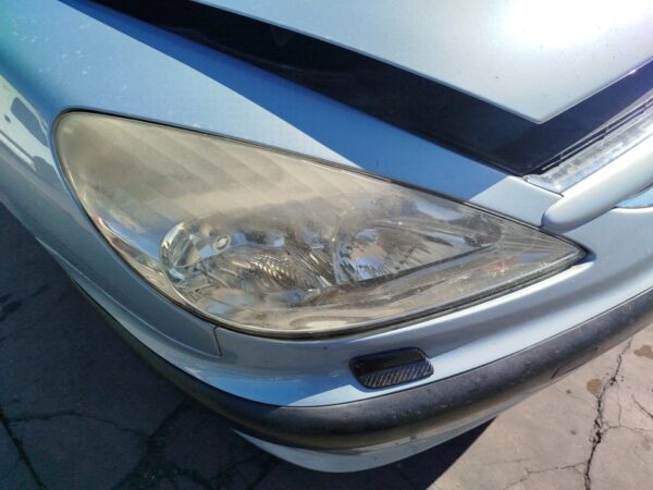 FARO DERECHO PEUGEOT 607 (S1)(12.2000)