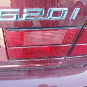 PILOTO TRASERO DERECHO INTERIOR BMW SERIE 5 BERLINA (E34)
