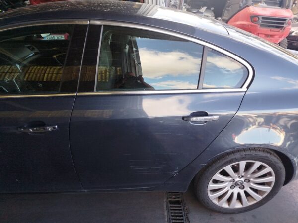 PUERTA TRASERA IZQUIERDA OPEL INSIGNIA BERLINA