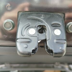 CERRADURA MALETERO / PORTON NISSAN QASHQAI (J11E)