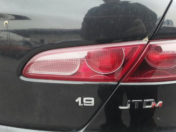 PILOTO TRASERO DERECHO INTERIOR ALFA ROMEO 159 (140)