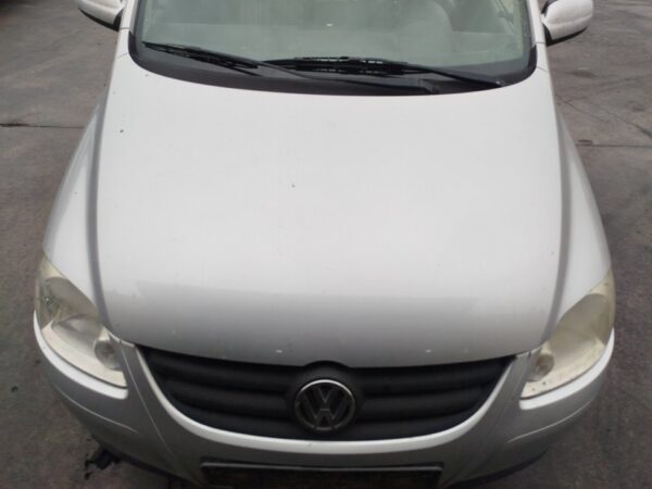 CAPO VOLKSWAGEN FOX (5Z1)(04.2005)