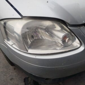 FARO DERECHO VOLKSWAGEN FOX (5Z1)(04.2005)