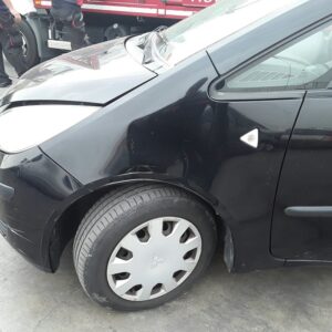 ALETA DELANTERA IZQUIERDA MITSUBISHI COLT BERLINA 3 (Z30)