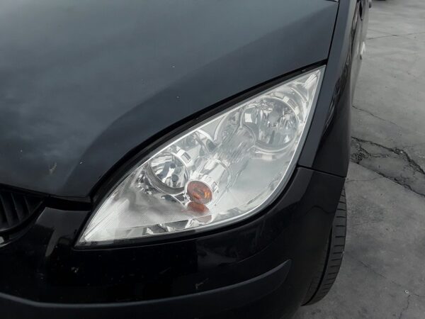 FARO IZQUIERDO MITSUBISHI COLT BERLINA 3 (Z30)