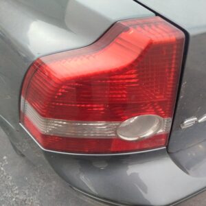 PILOTO TRASERO IZQUIERDO VOLVO S40 BERLINA