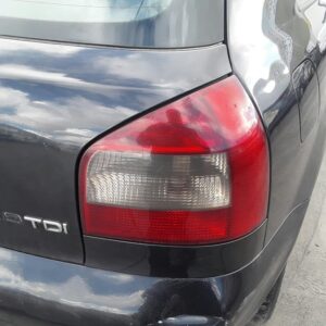 PILOTO TRASERO DERECHO AUDI A3 (8L)