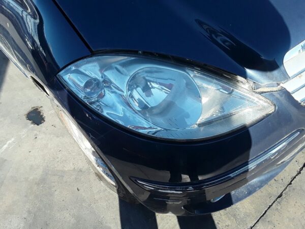 FARO DERECHO MERCEDES-BENZ CLASE A (BM 169)