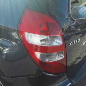 PILOTO TRASERO IZQUIERDO MERCEDES-BENZ CLASE A (BM 169)
