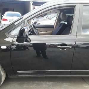 PUERTA DELANTERA IZQUIERDA KIA CARENS (UN)