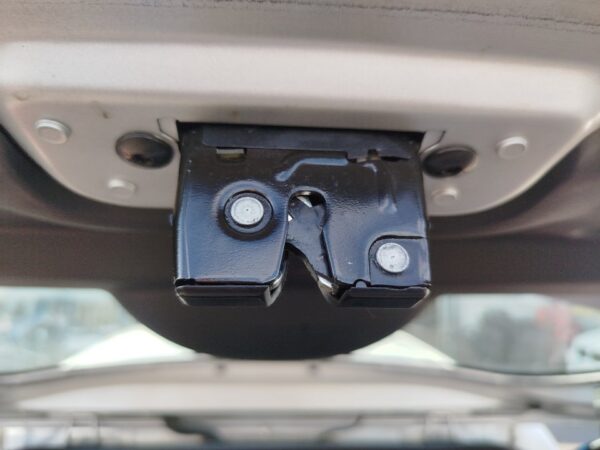CERRADURA MALETERO / PORTON RENAULT TWINGO II