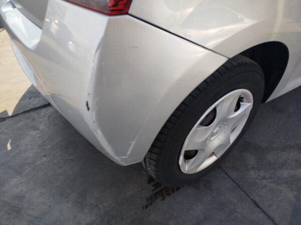 PARAGOLPES TRASERO RENAULT TWINGO II
