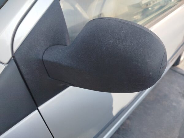 RETROVISOR IZQUIERDO RENAULT TWINGO II