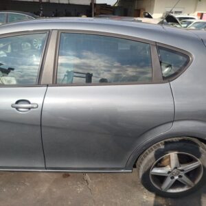PUERTA TRASERA IZQUIERDA SEAT LEON (1P1)