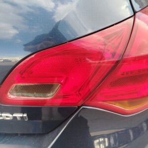 PILOTO TRASERO DERECHO INTERIOR OPEL ASTRA J BERLINA 5P