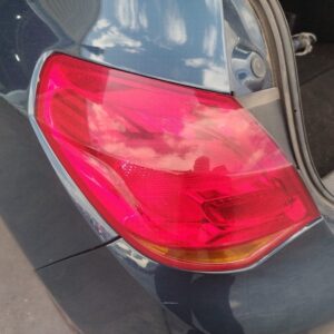 PILOTO TRASERO IZQUIERDO OPEL ASTRA J BERLINA 5P