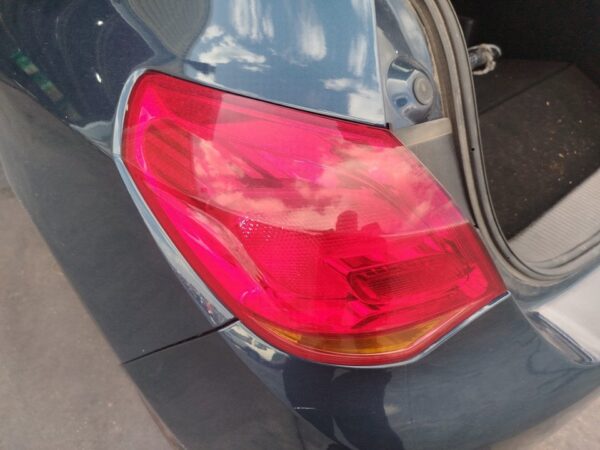 PILOTO TRASERO IZQUIERDO OPEL ASTRA J BERLINA 5P