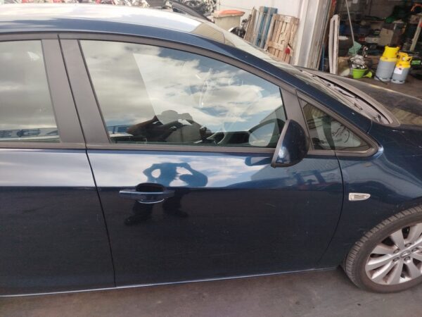 PUERTA DELANTERA DERECHA OPEL ASTRA J BERLINA 5P