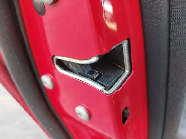 CERRADURA PUERTA TRASERA IZQUIERDA BMW SERIE 3 BERLINA (E46)