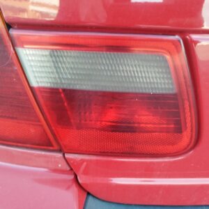 PILOTO TRASERO IZQUIERDO INTERIOR BMW SERIE 3 BERLINA (E46)
