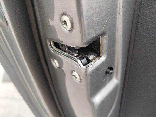 CERRADURA PUERTA TRASERA IZQUIERDA HYUNDAI IX35 (EL/LM)