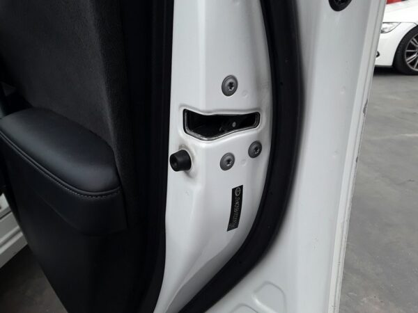 CERRADURA PUERTA DELANTERA DERECHA LEXUS CT (ZWA10)