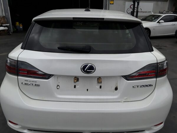 PORTON TRASERO LEXUS CT (ZWA10)