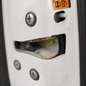 CERRADURA PUERTA TRASERA IZQUIERDA SUZUKI ALTO (AMF310)