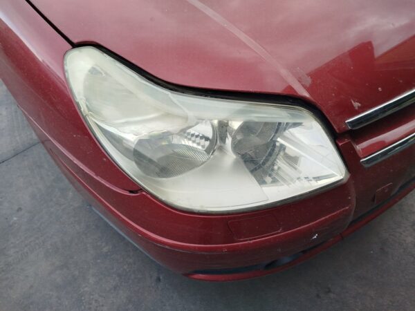 FARO DERECHO CITROEN C5 BERLINA