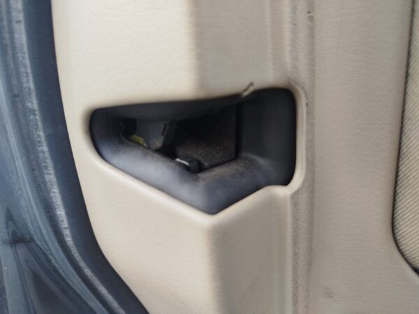 CERRADURA PUERTA DELANTERA IZQUIERDA AUDI A4 BERLINA (8E)