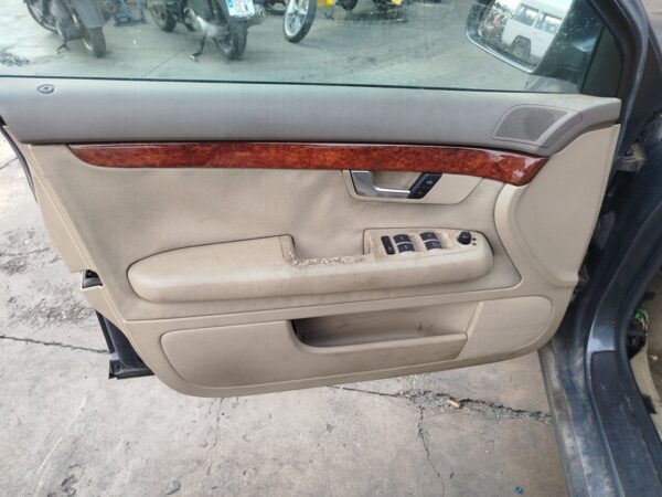 ELEVALUNAS DELANTERO IZQUIERDO AUDI A4 BERLINA (8E)
