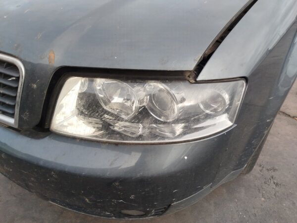 FARO IZQUIERDO AUDI A4 BERLINA (8E)
