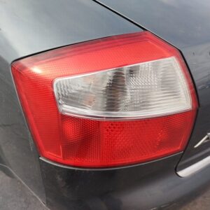 PILOTO TRASERO IZQUIERDO AUDI A4 BERLINA (8E)