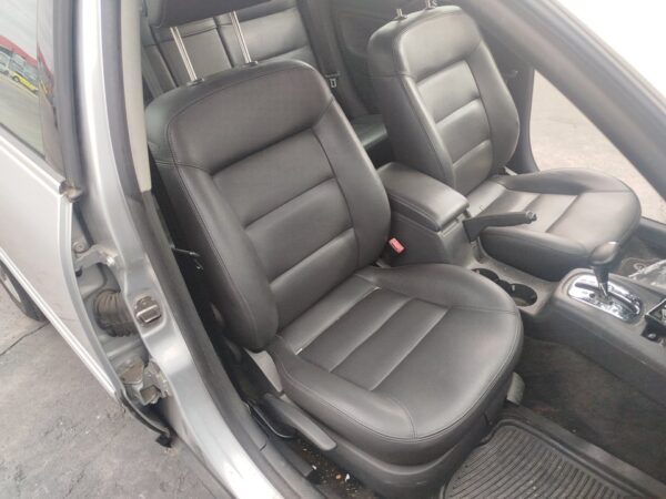 JUEGO ASIENTOS COMPLETO VOLKSWAGEN PASSAT VARIANT (3B6)