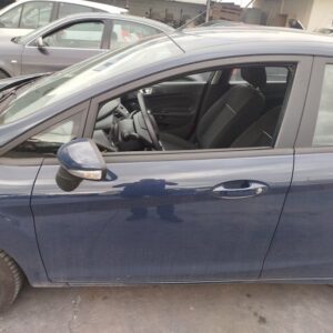PUERTA DELANTERA IZQUIERDA FORD FIESTA (CNN)