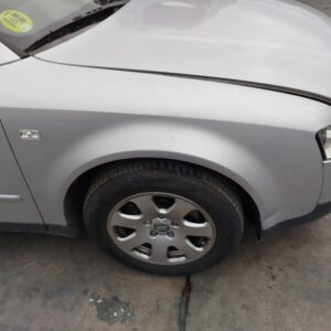 ALETA DELANTERA DERECHA AUDI A4 BERLINA (8E)