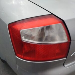 PILOTO TRASERO IZQUIERDO AUDI A4 BERLINA (8E)