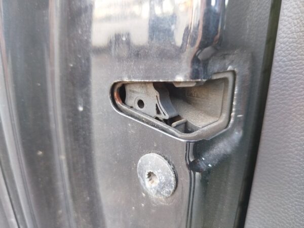 CERRADURA PUERTA DELANTERA IZQUIERDA VOLKSWAGEN GOLF VI (5K1)(10.2008)