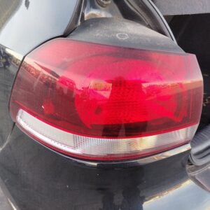 PILOTO TRASERO IZQUIERDO VOLKSWAGEN GOLF V (1K1)(10.2003)
