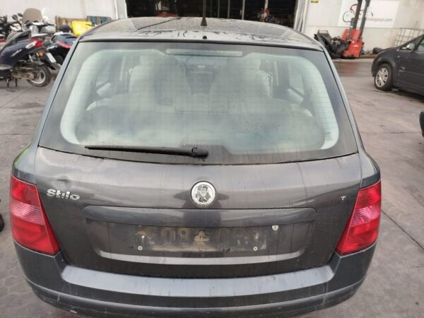 PORTON TRASERO FIAT STILO (192)