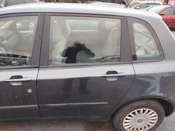 PUERTA TRASERA IZQUIERDA FIAT STILO (192)